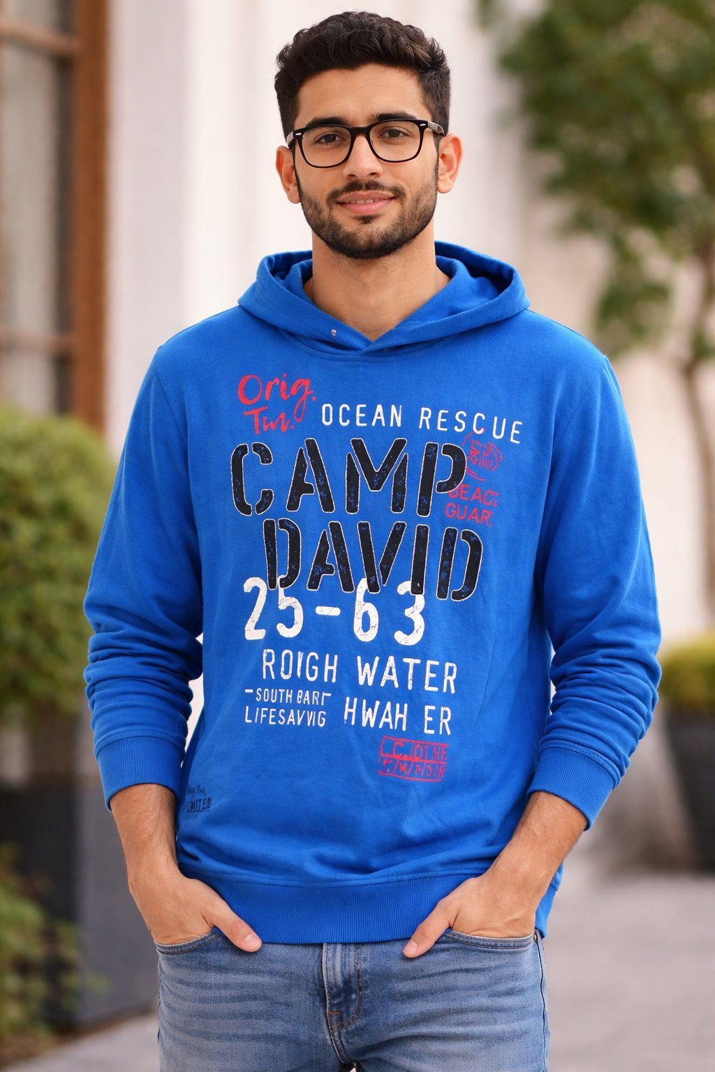Sweat à capuche CAMP DAVID bleu – Original – Très bon état