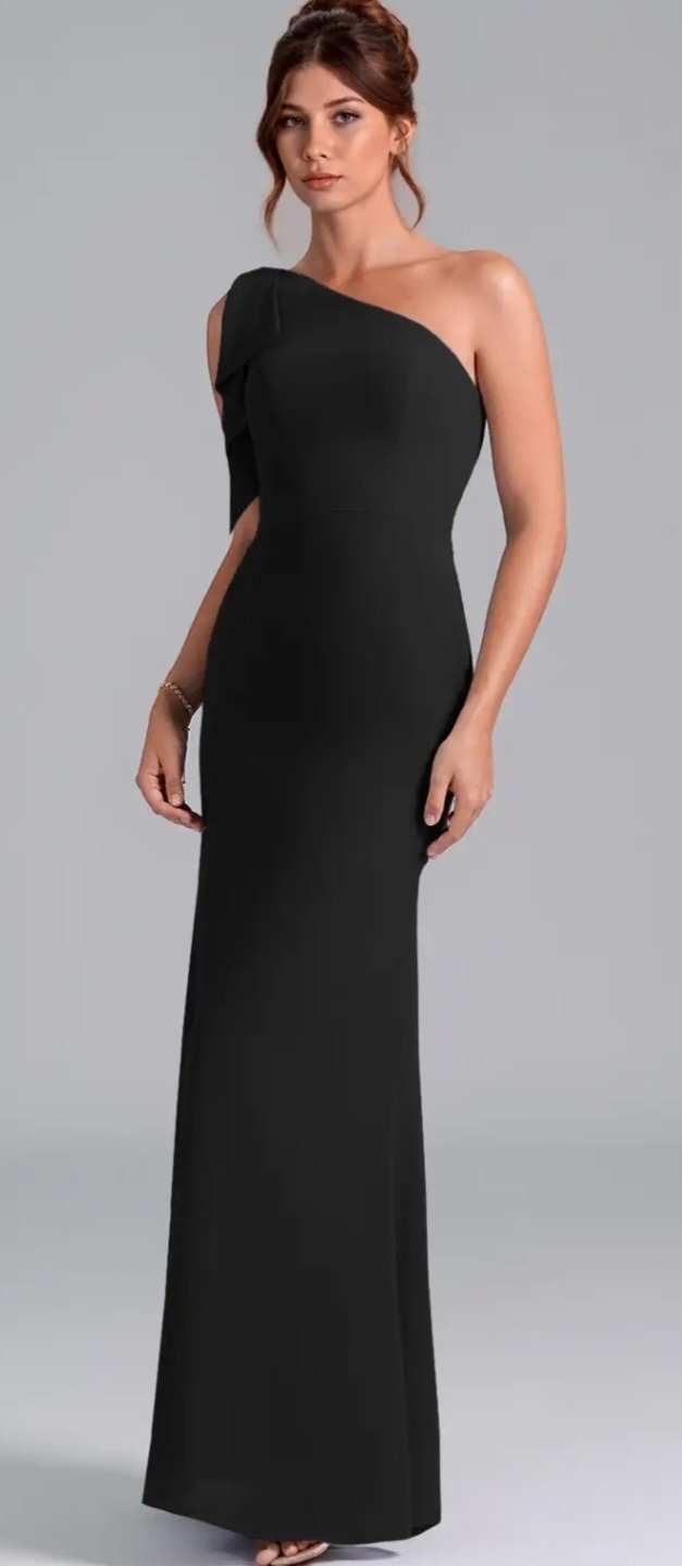 Robe longue noir moulante tissu très léger taille S 