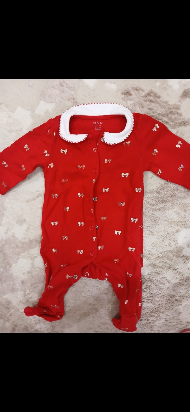 Des vêtements pour bébé 6/9mois porté q’une seule fois