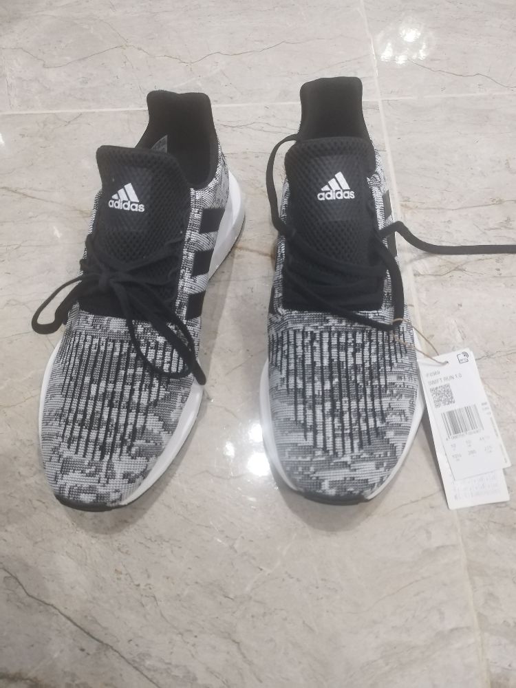 Basket Adidas swift run 1.0
