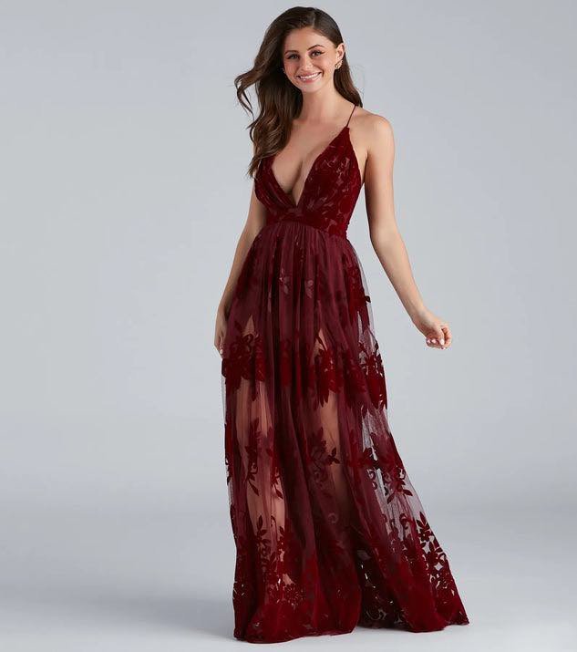 Robe longue en tulle bordeaux a motifs floraux marque lxxel