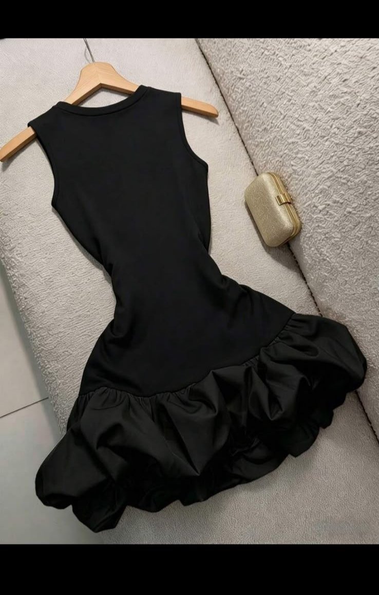 Robe noir 