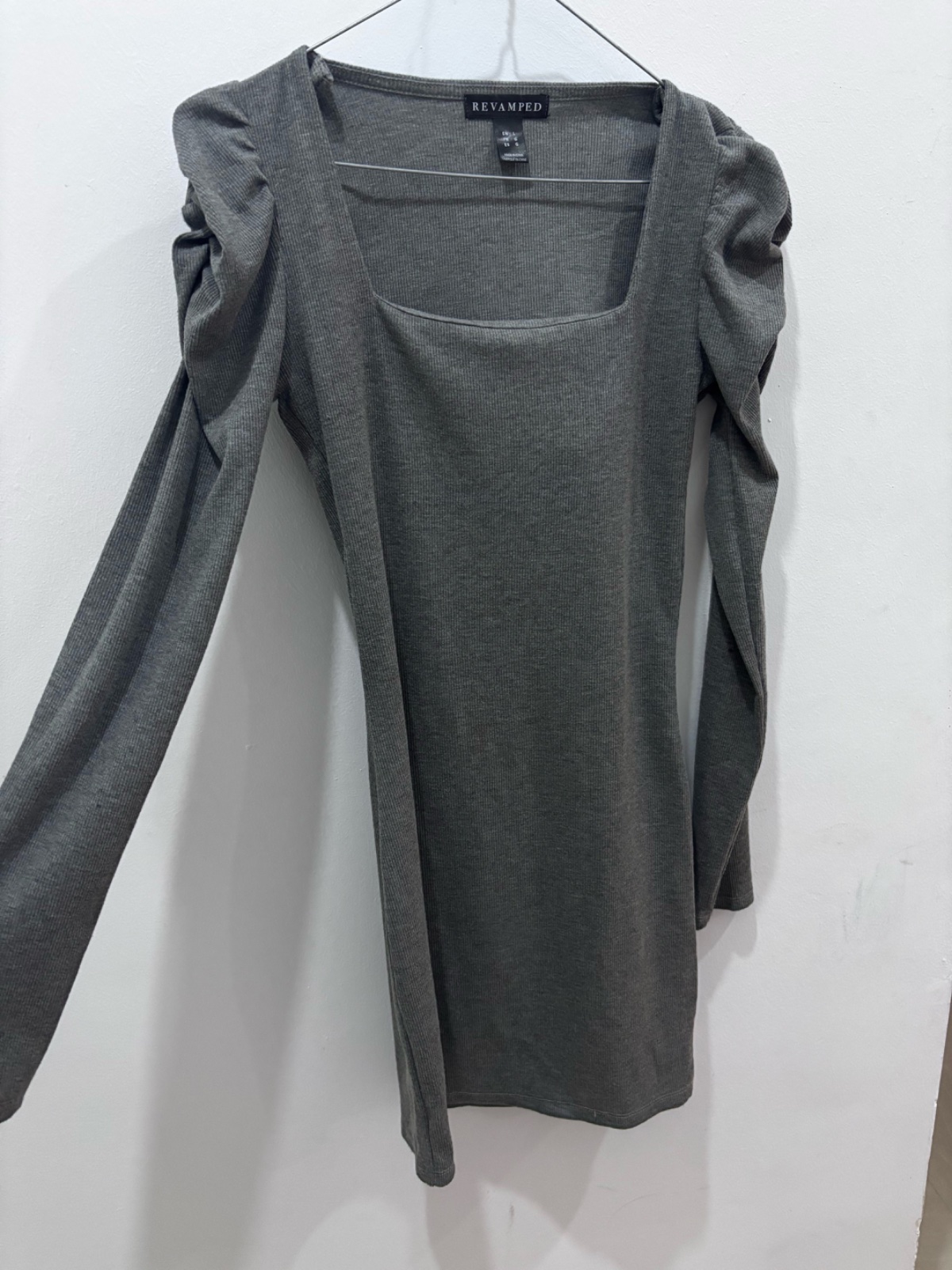 Robe gris