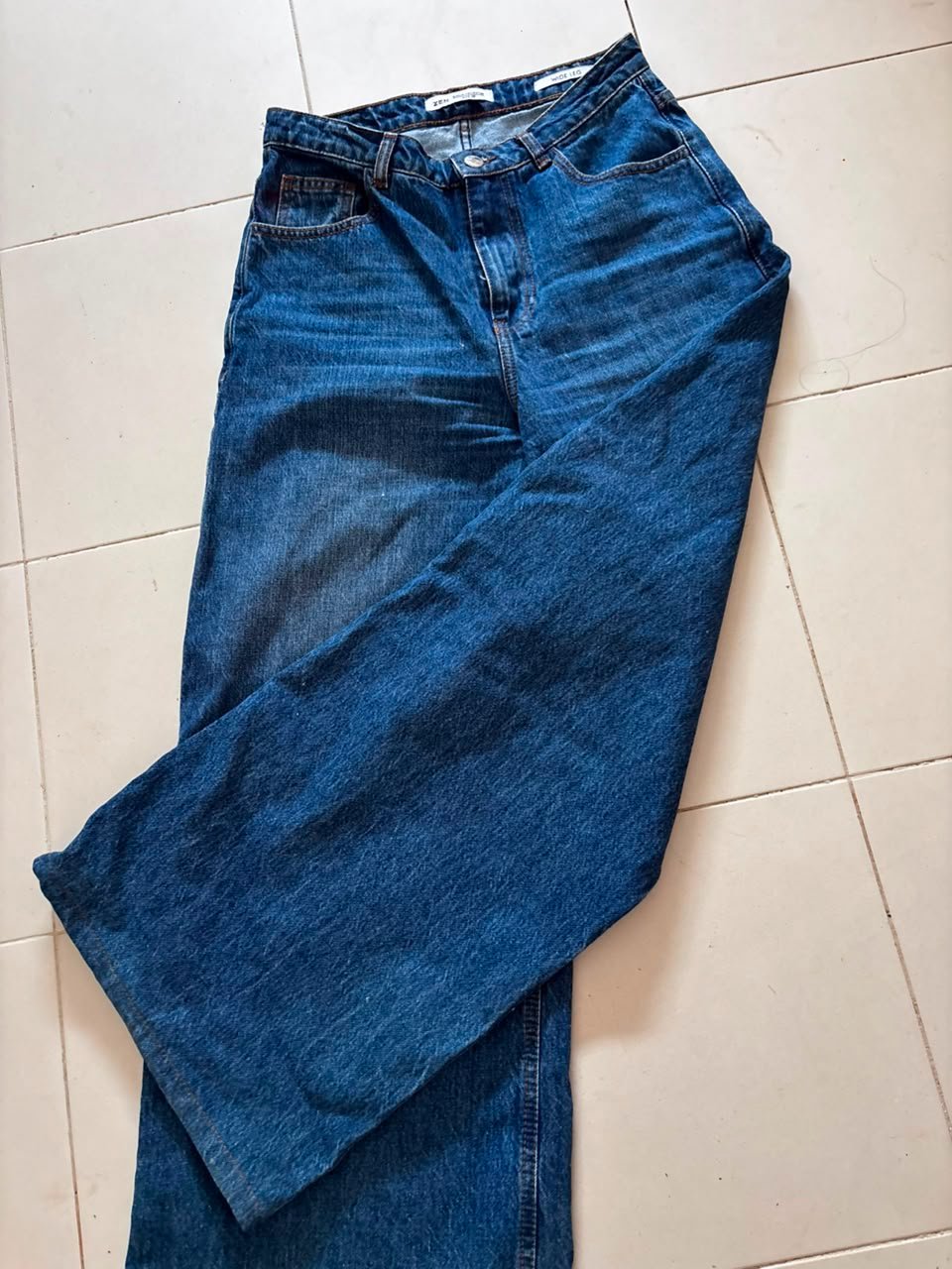 Pantalon jean  zen neuf