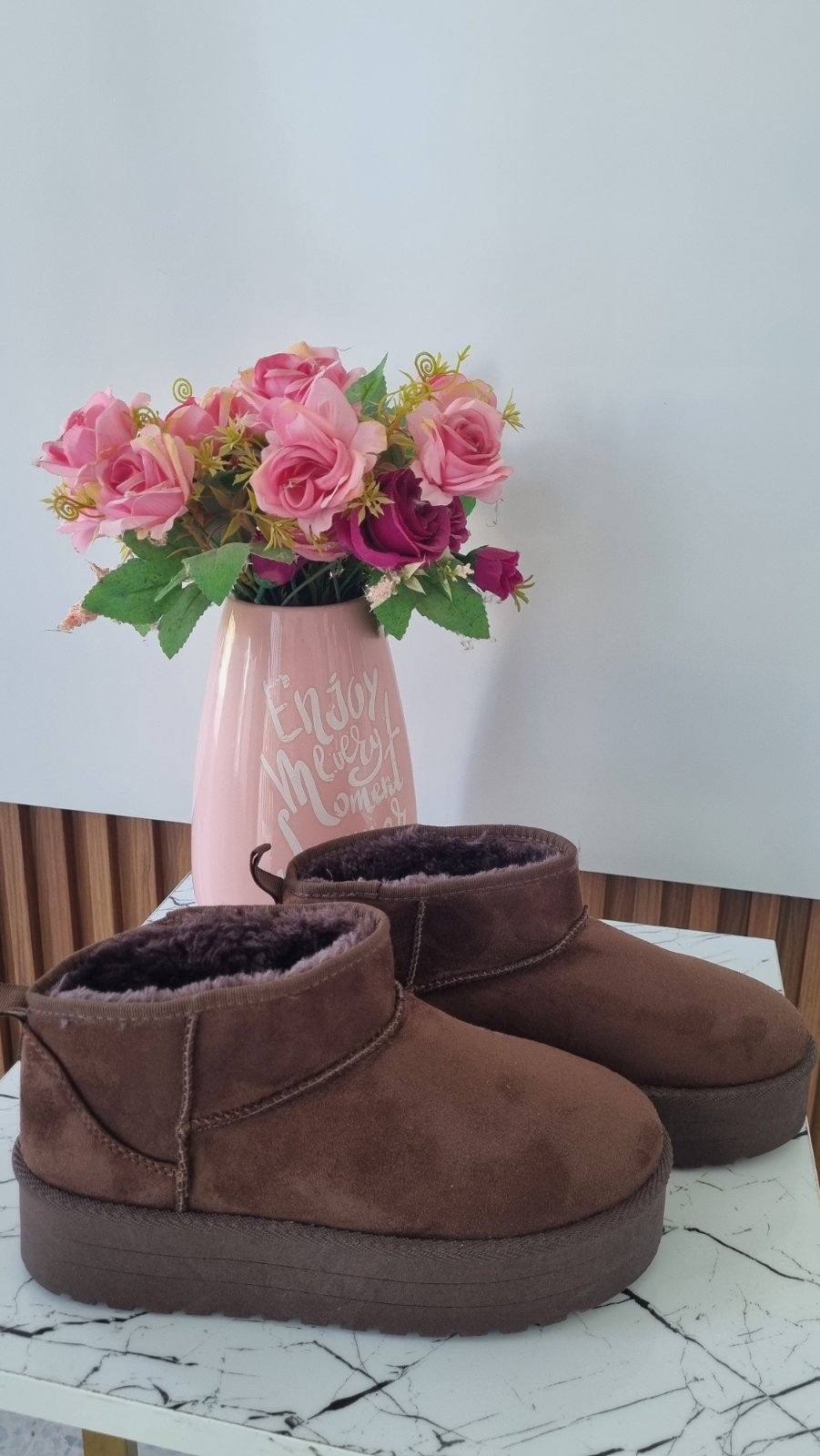 Ugg marron foncé
