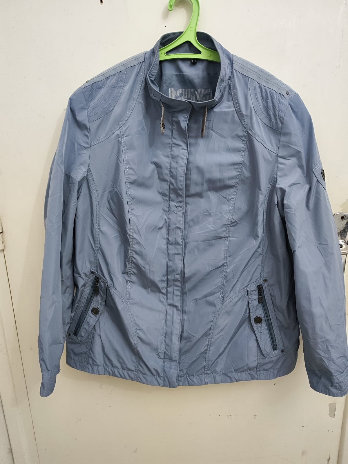 Liquidation veste bombers pour femme de la marque Barbara Lebek taille L/XL à 15d