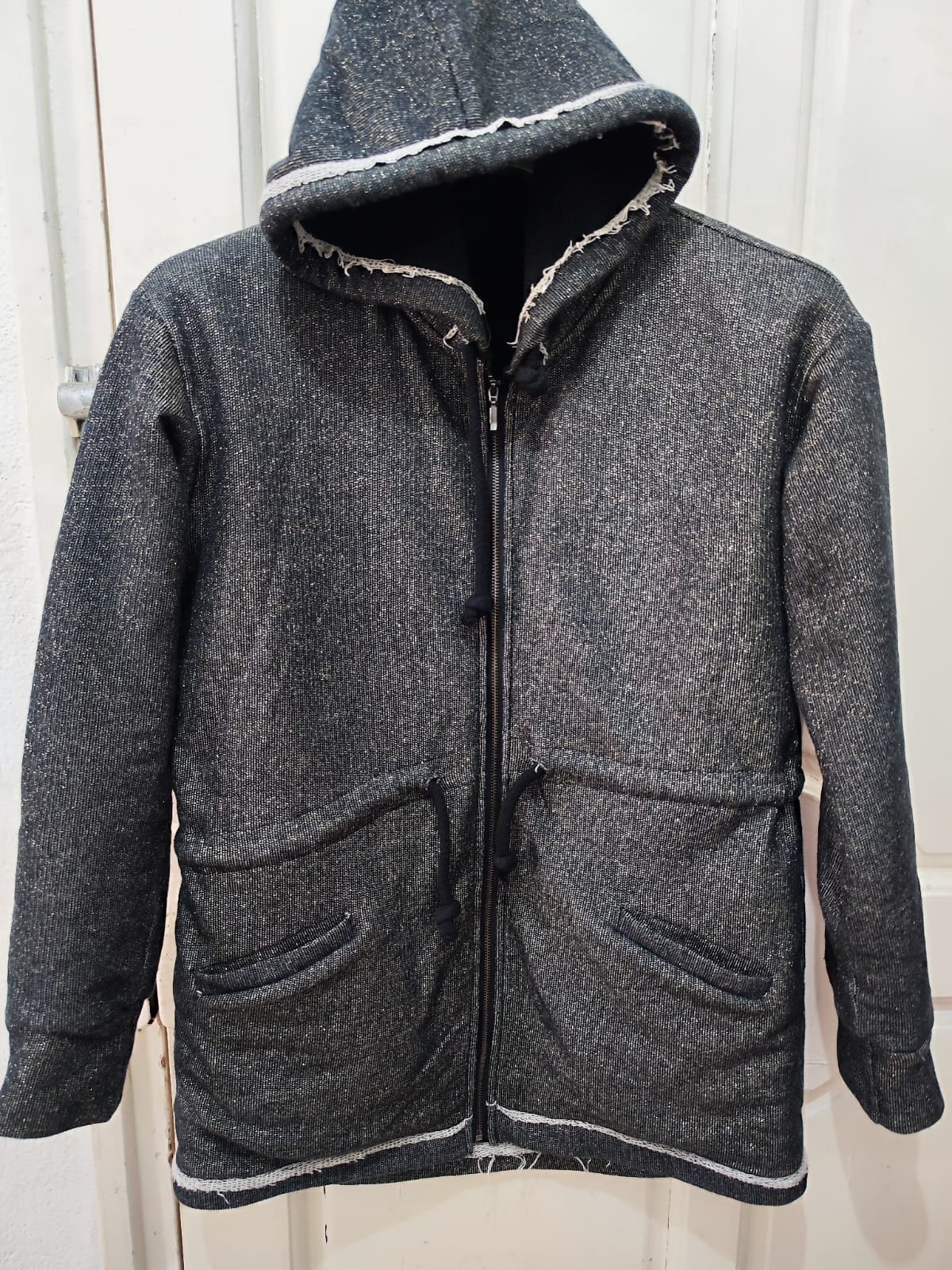 Capuche dore tres chic a 30 dt