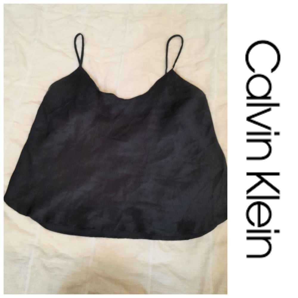 top satin CK