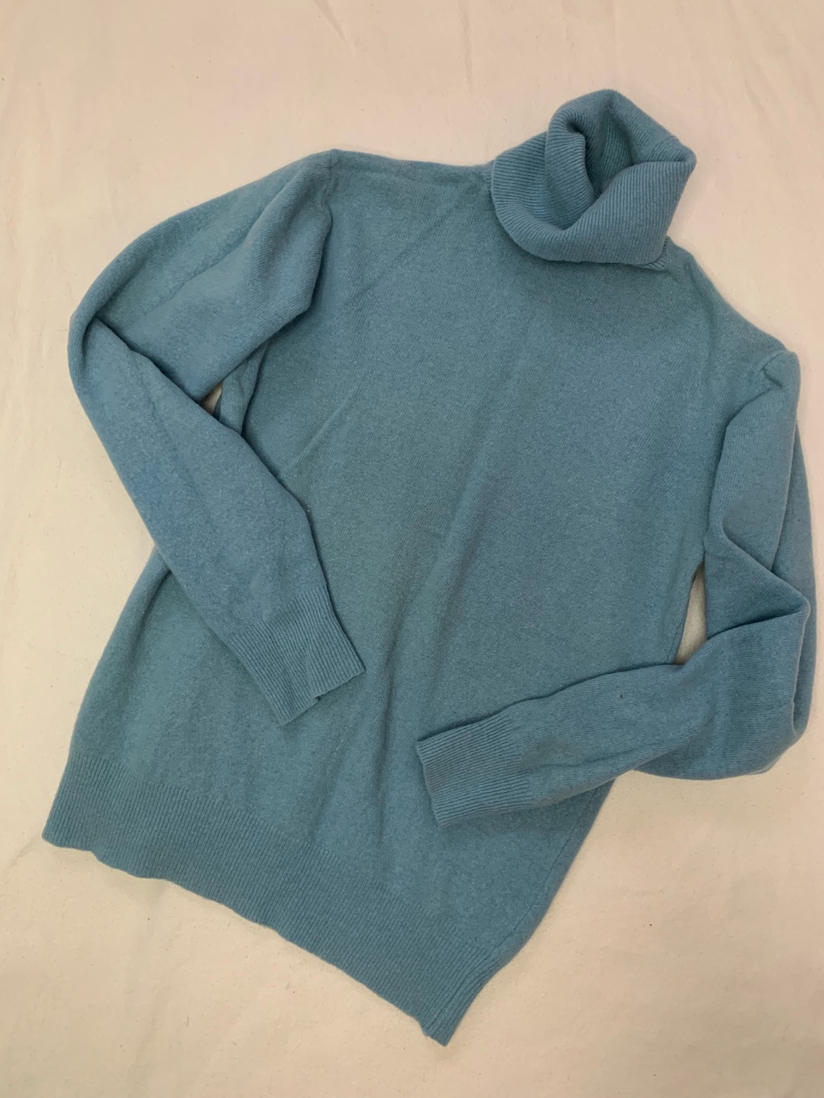 Pull bleu 🩵
