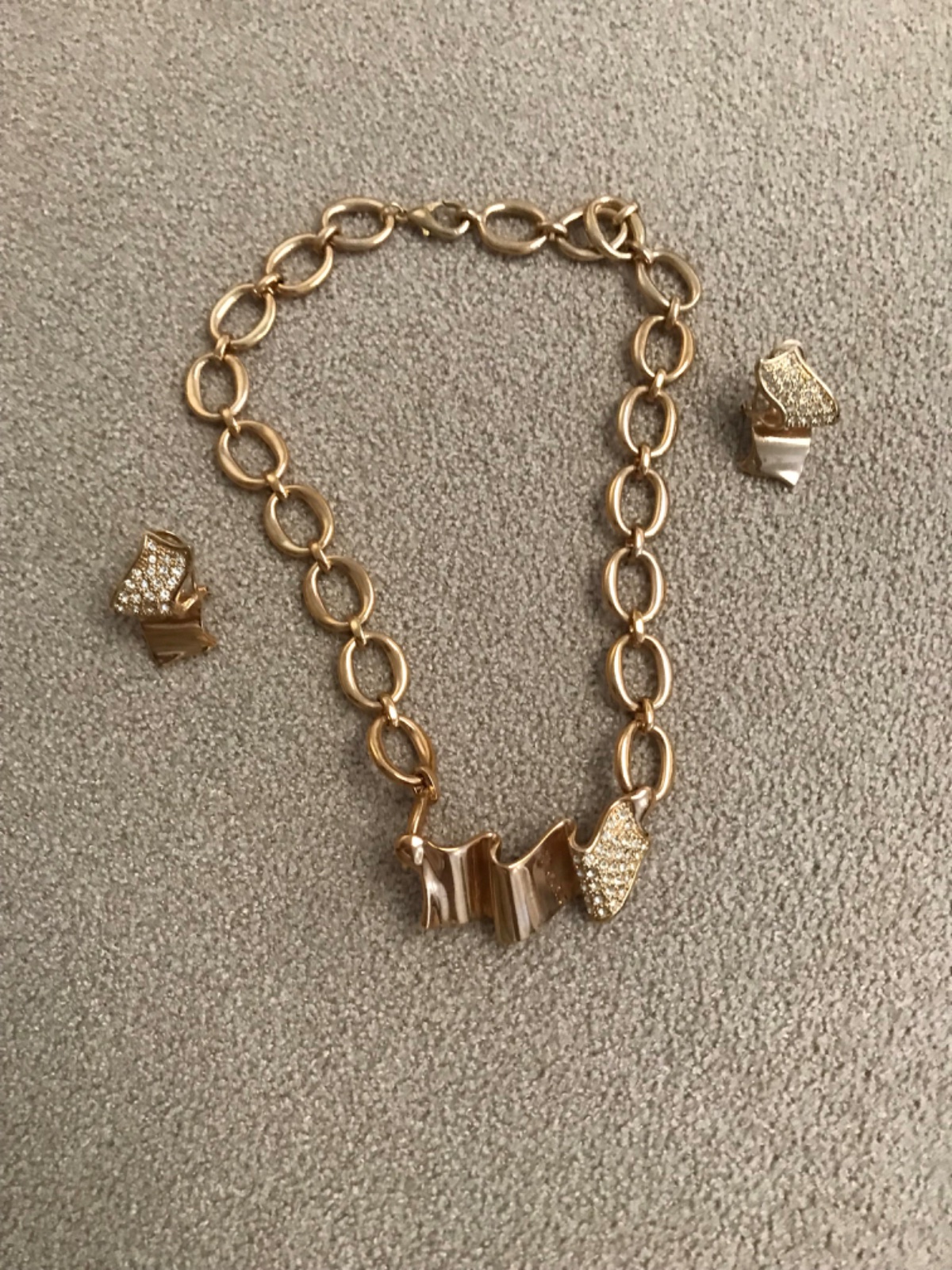 Parure plaque d'or