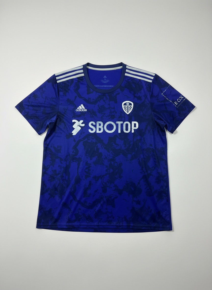 Leeds united away kit 2021/2022