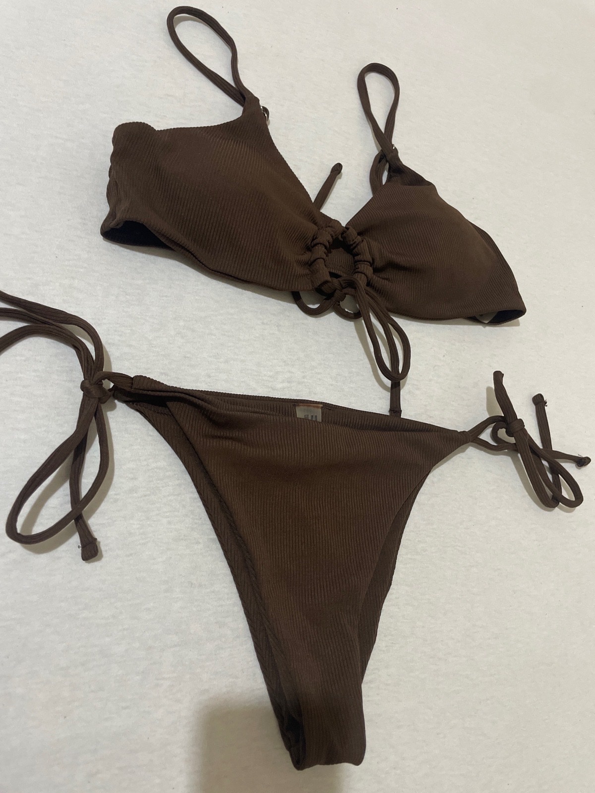 Bikini 🤎