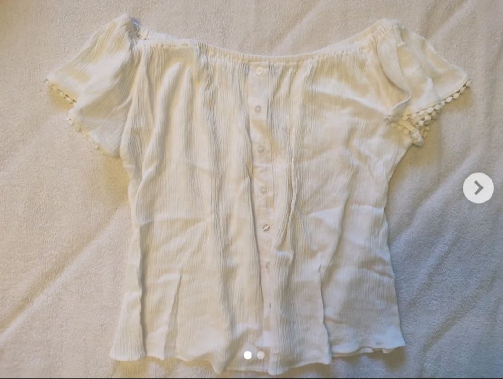 Crop top off-shoulder coquette 