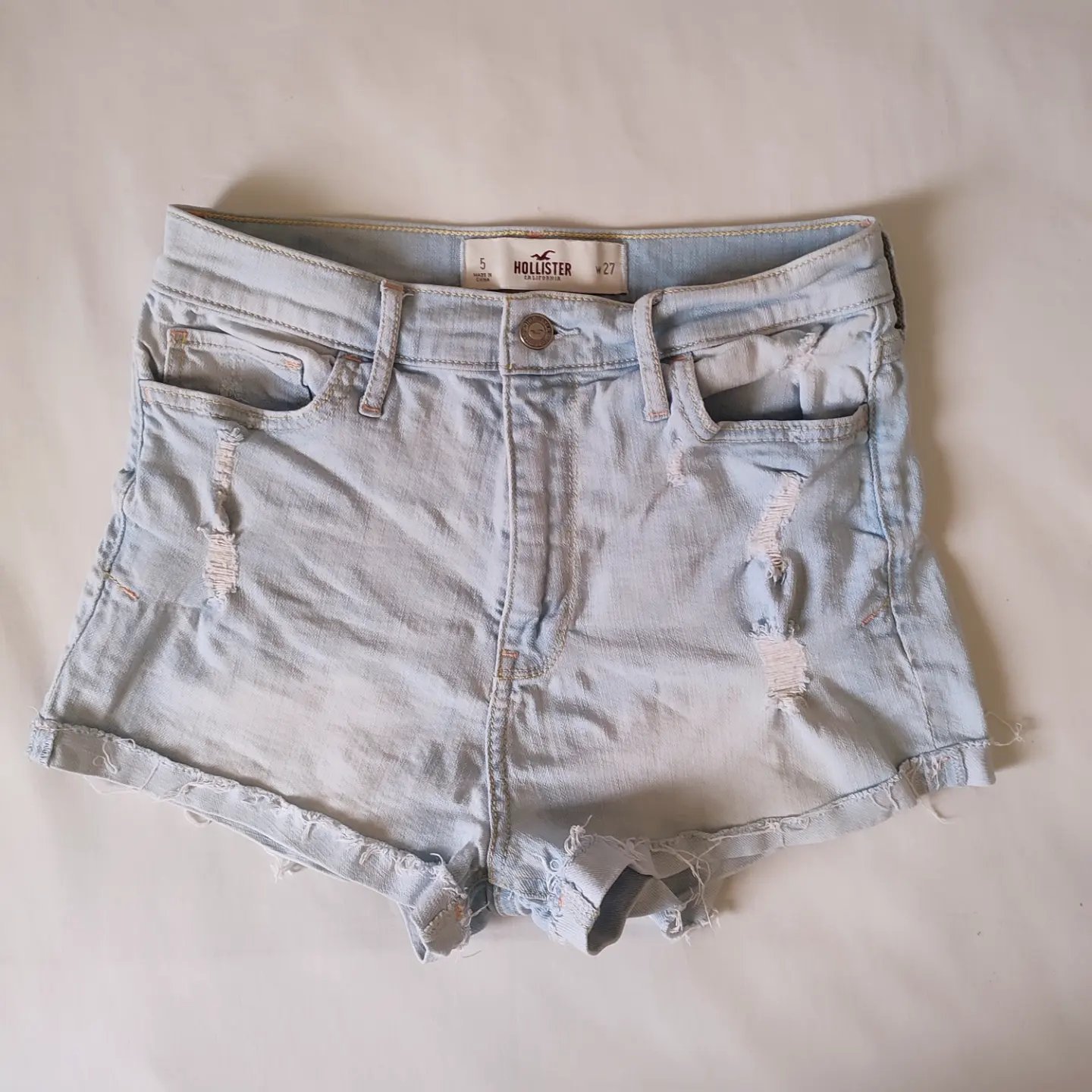 Short Hollister