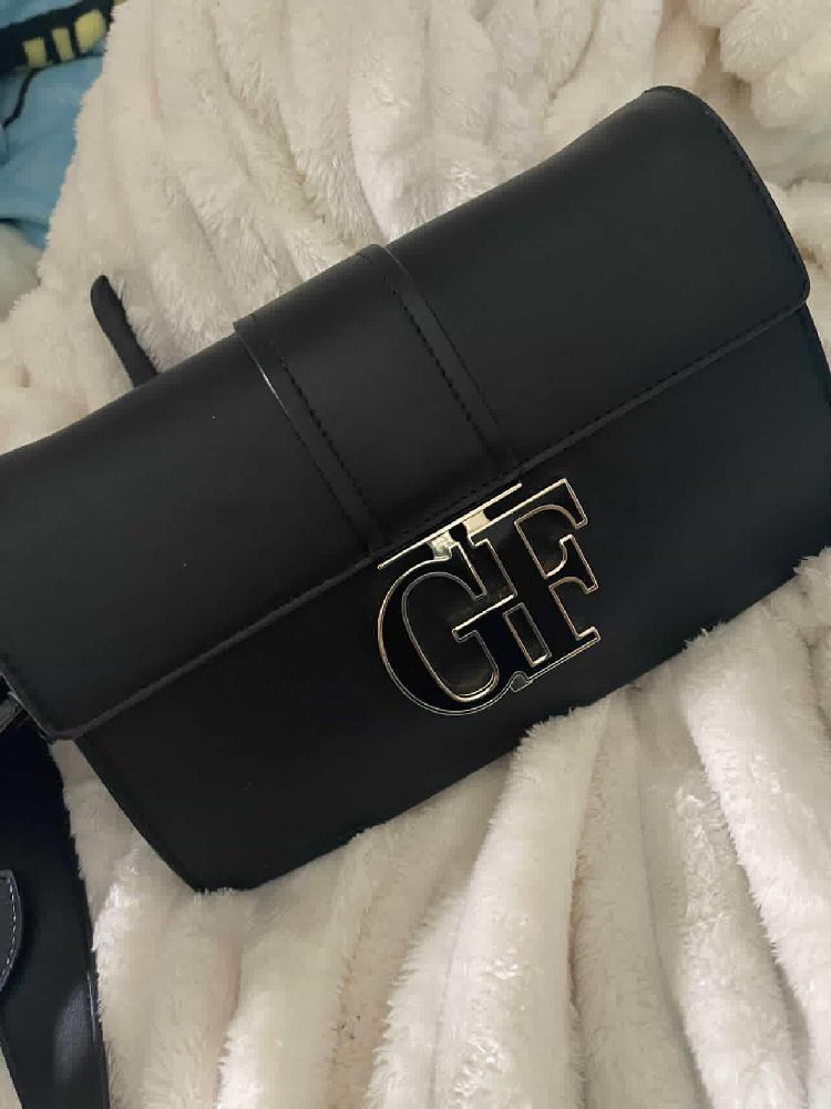 Sac Hobo GF FERRE En Cuir Beige - Taille Extra Large, Occasion