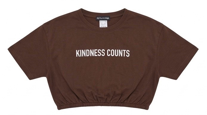 Crop top marron PrettyLittleThing "Kindness Counts" - M