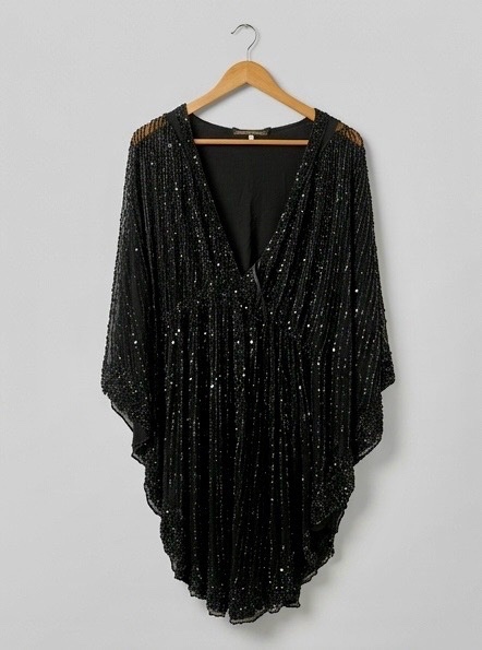  Robe de Soirée Noire Scintillante – Signée "Madame Prestige"
