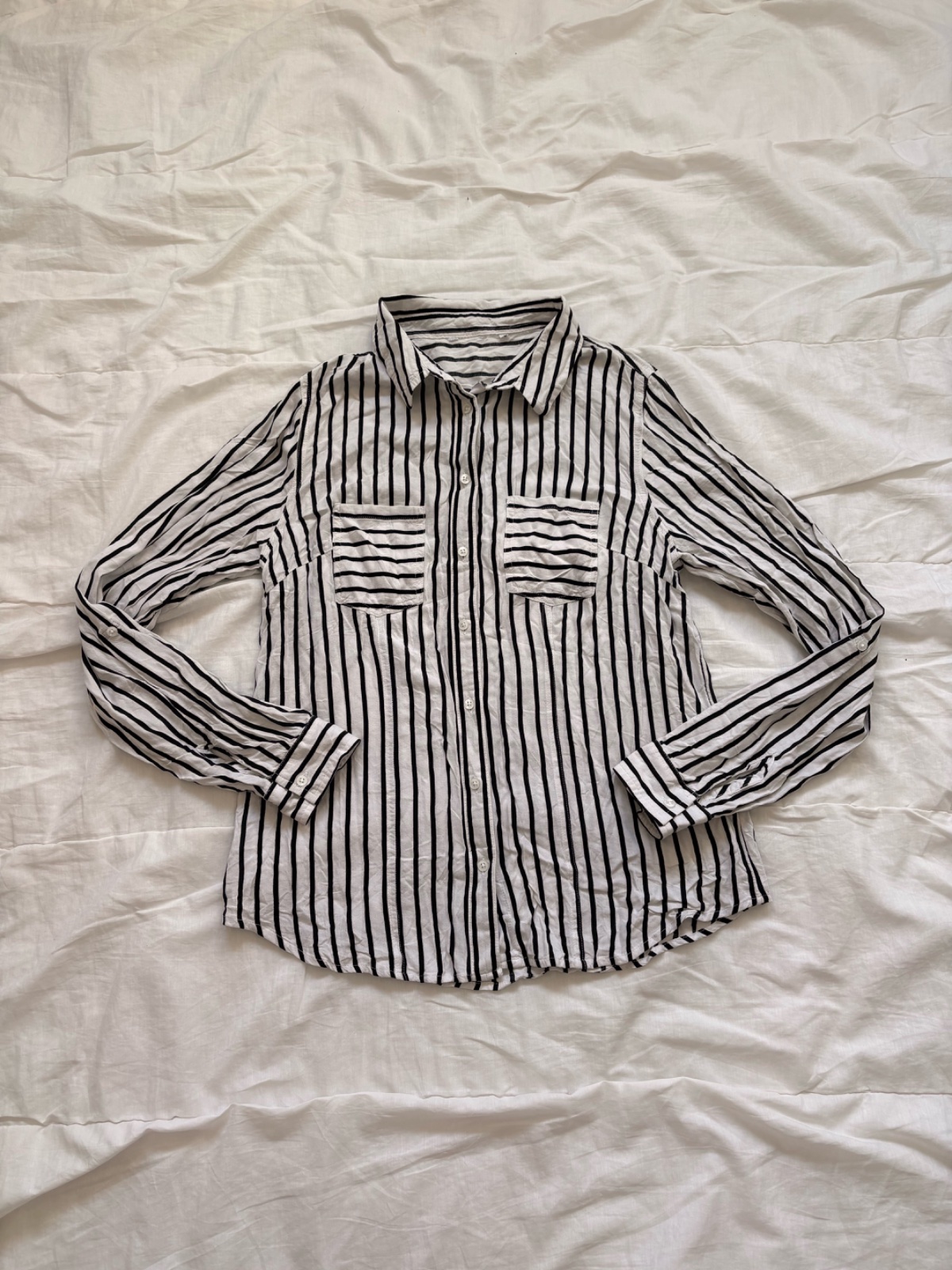 Chemise rayée noir et blanc 