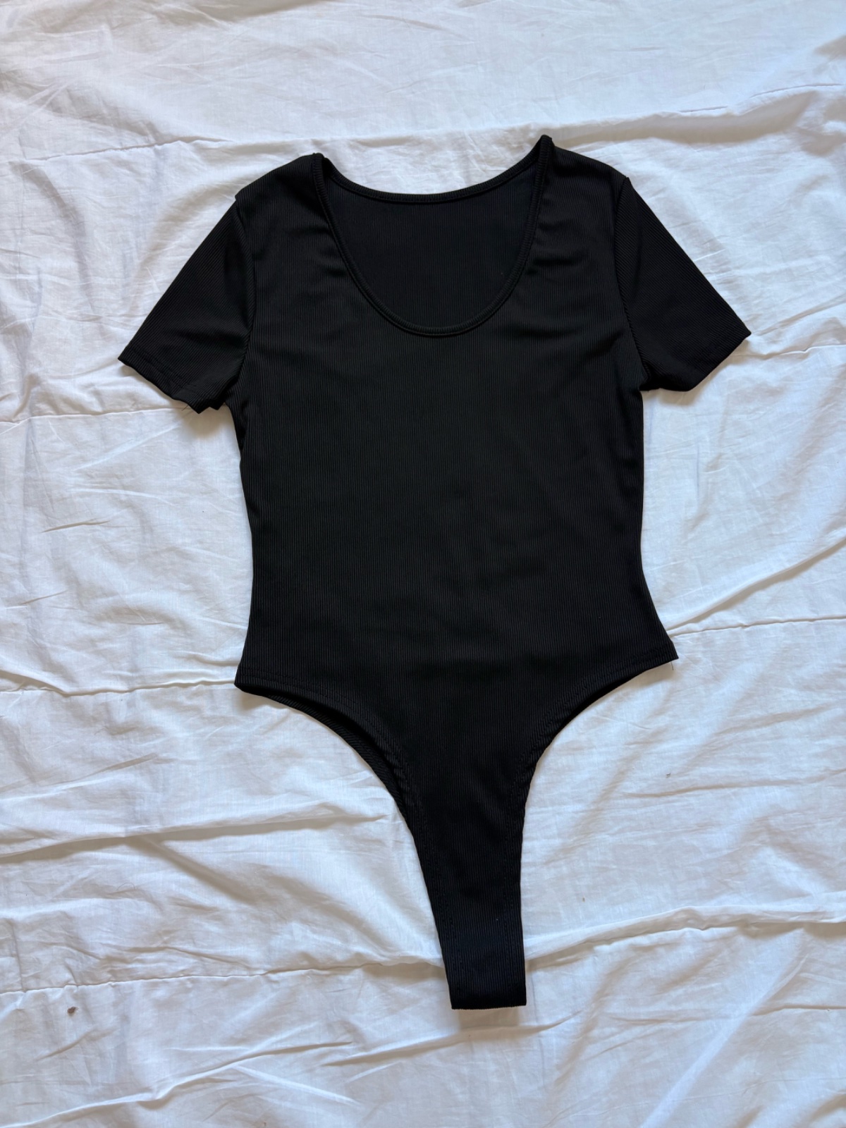 Body noir basique
