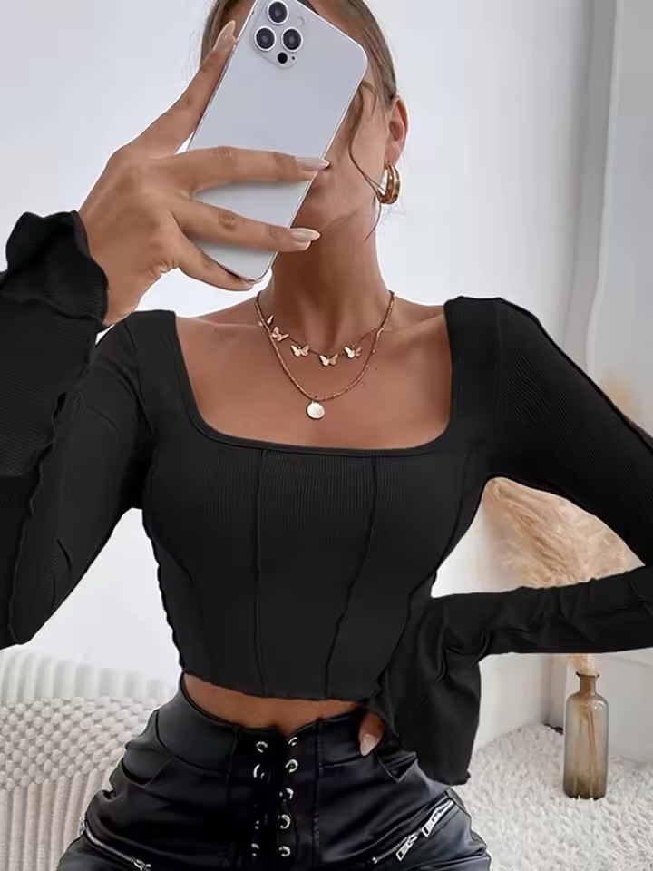 Joli Pull noir Shein 
