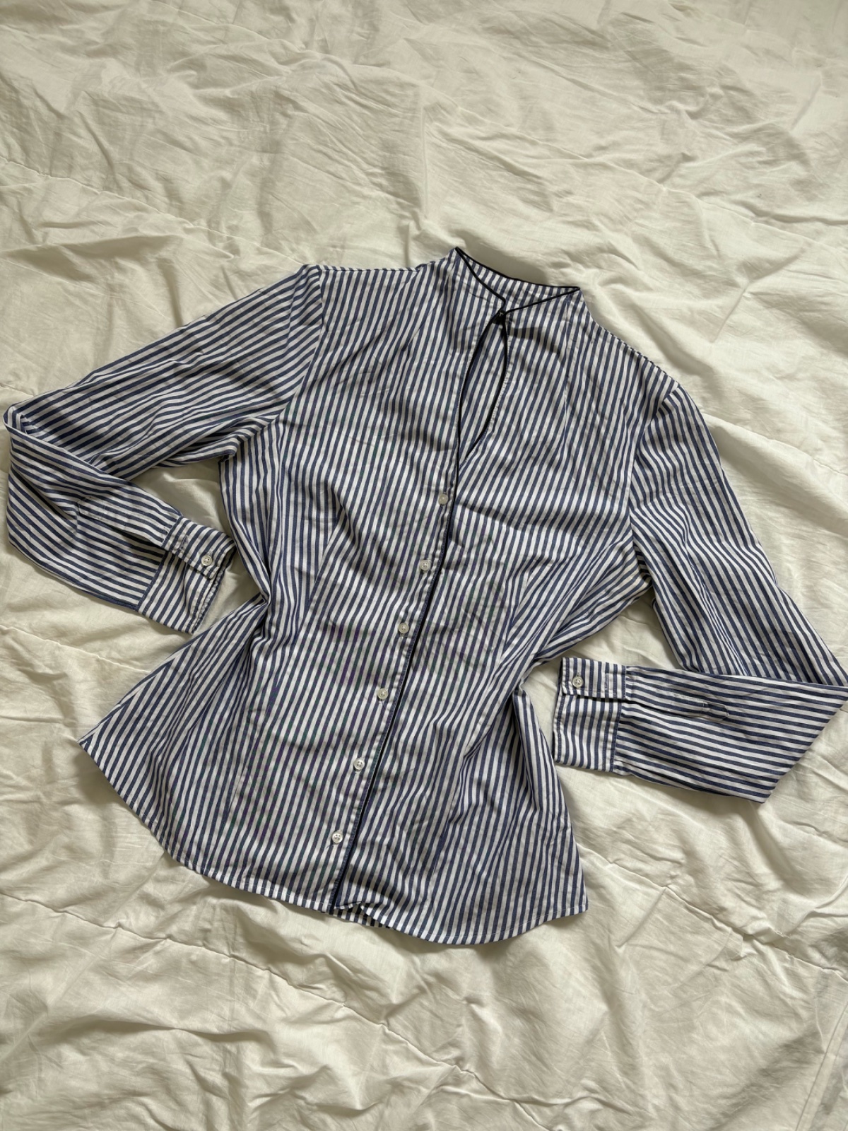 Chemise rayée très chic 