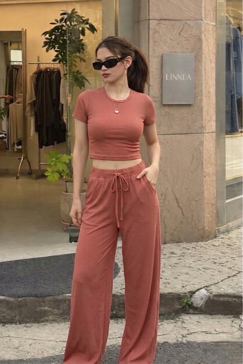 Set rose
