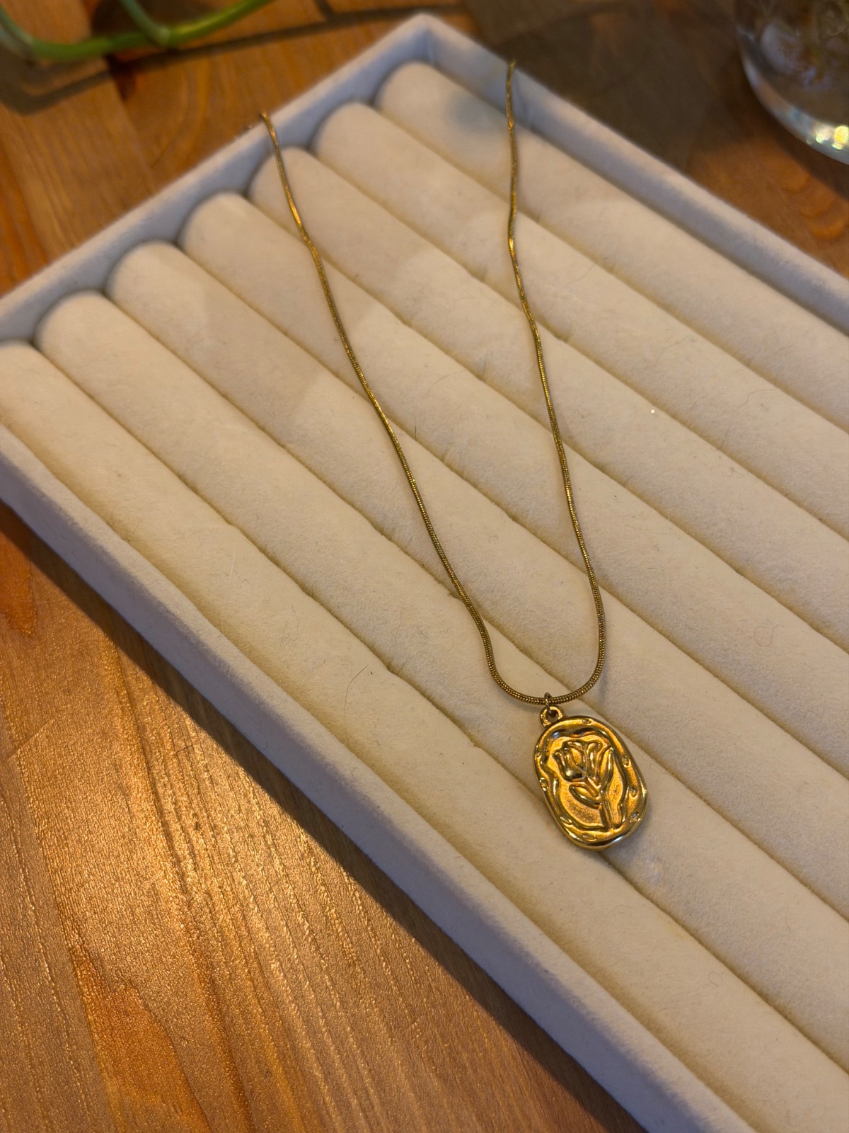  Collier doré en acier inoxydable Motif fleur 🌹💛✨