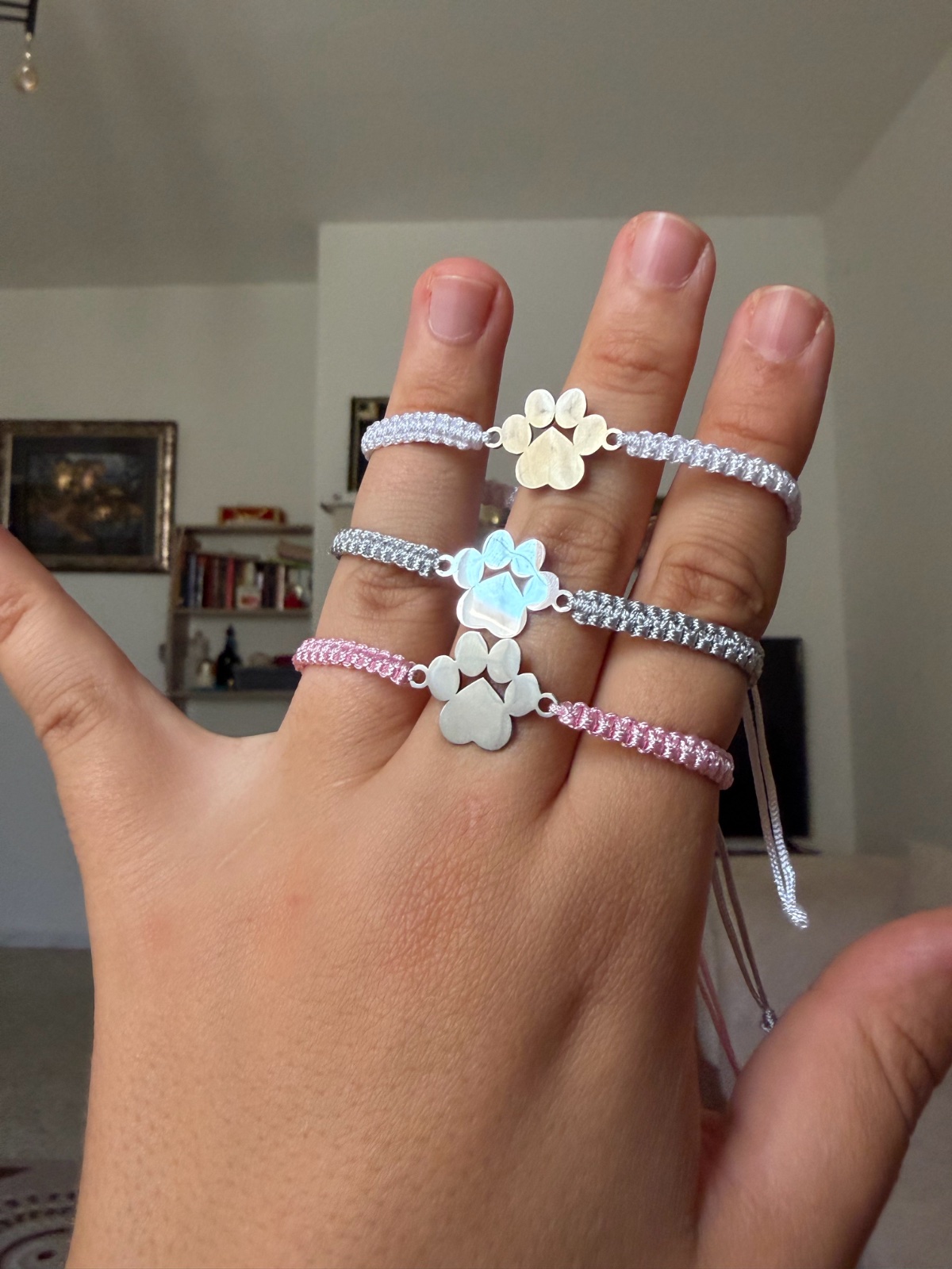 Bracelet tressé avec motif patte en acier inoxydable argenté 🐾🩶✨ plusieurs couleurs disponible 🩷