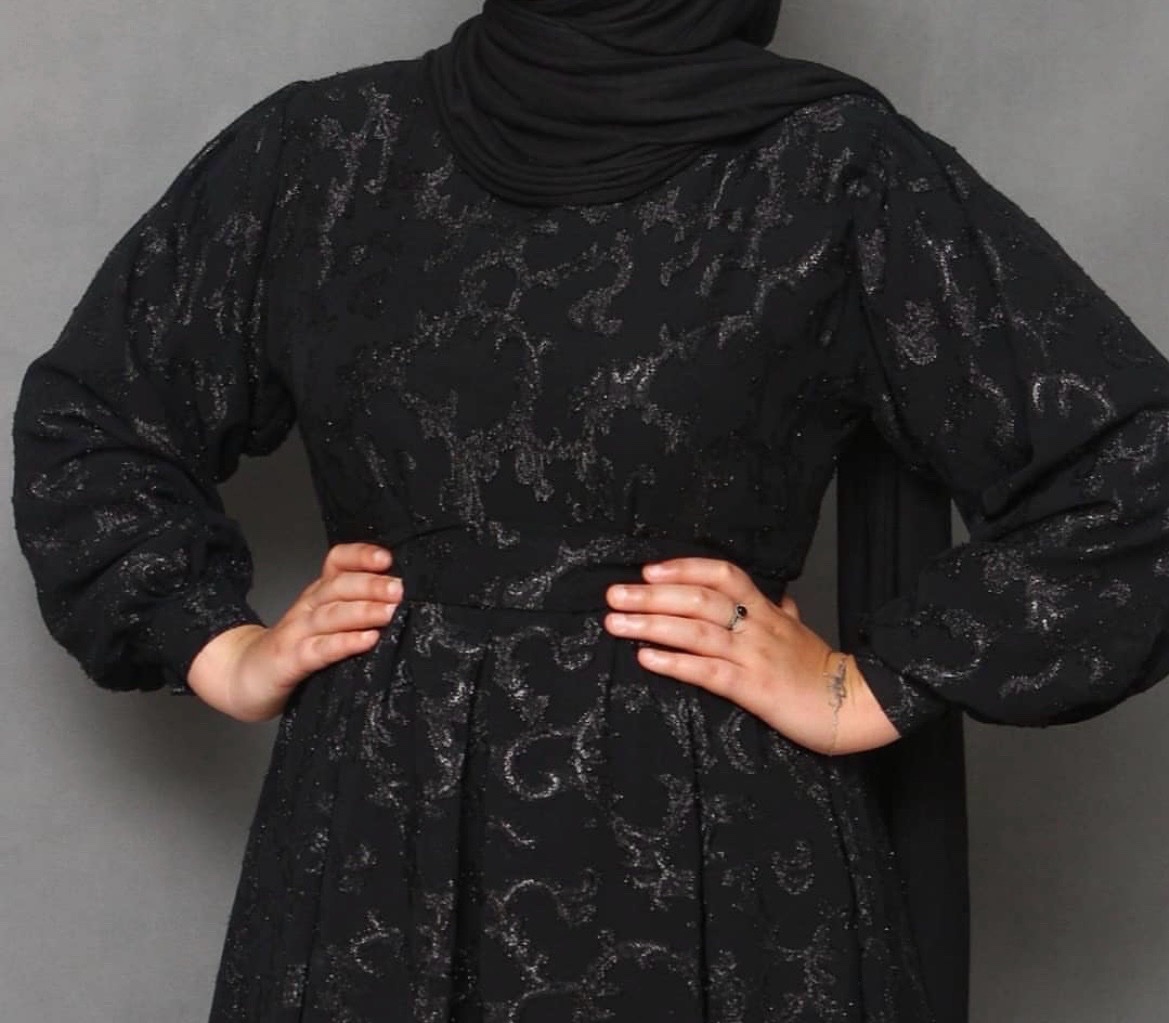 Robe noire longue