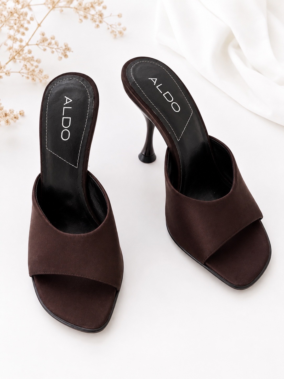 Mules à talons ALDO en satin marron foncé (Modèle Rare) - Taille 36