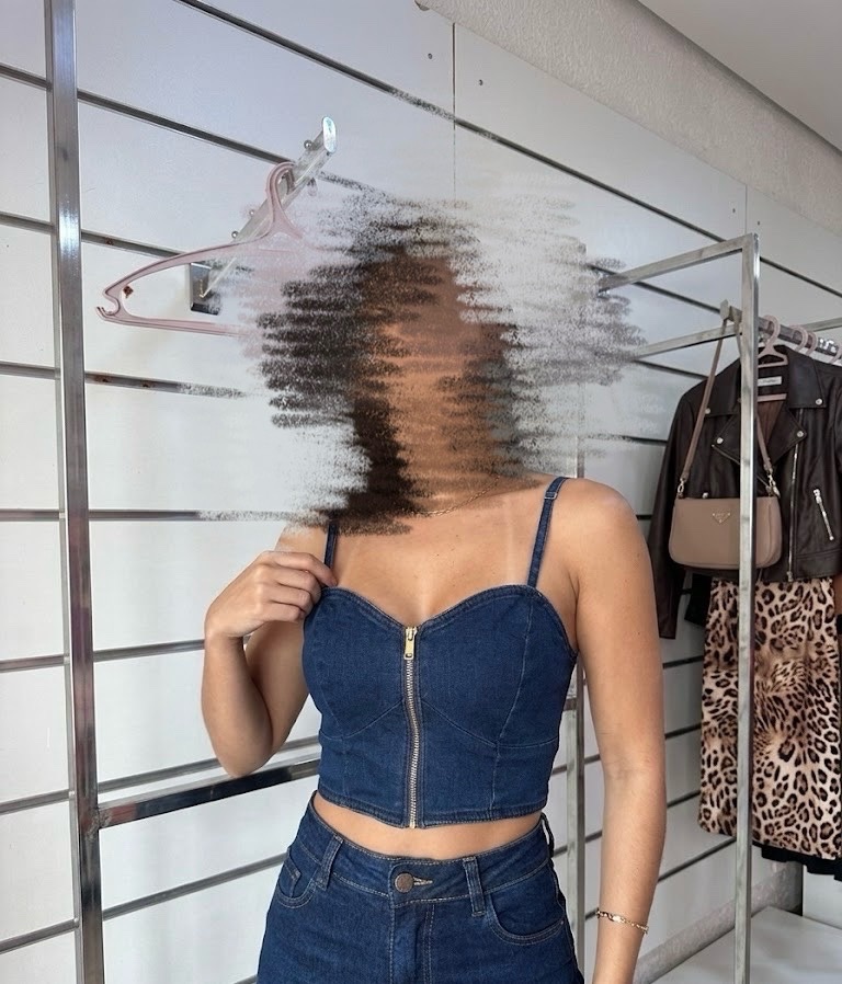 Crop top