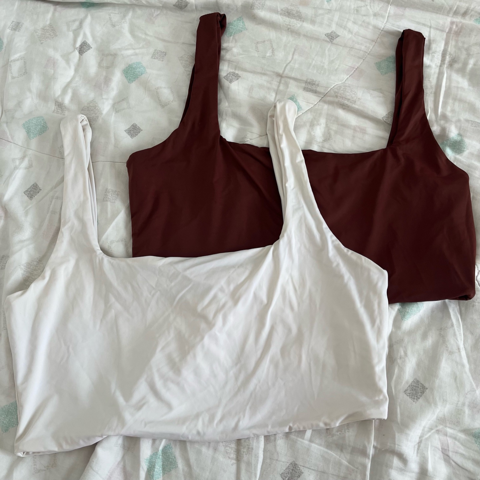 Deux tops