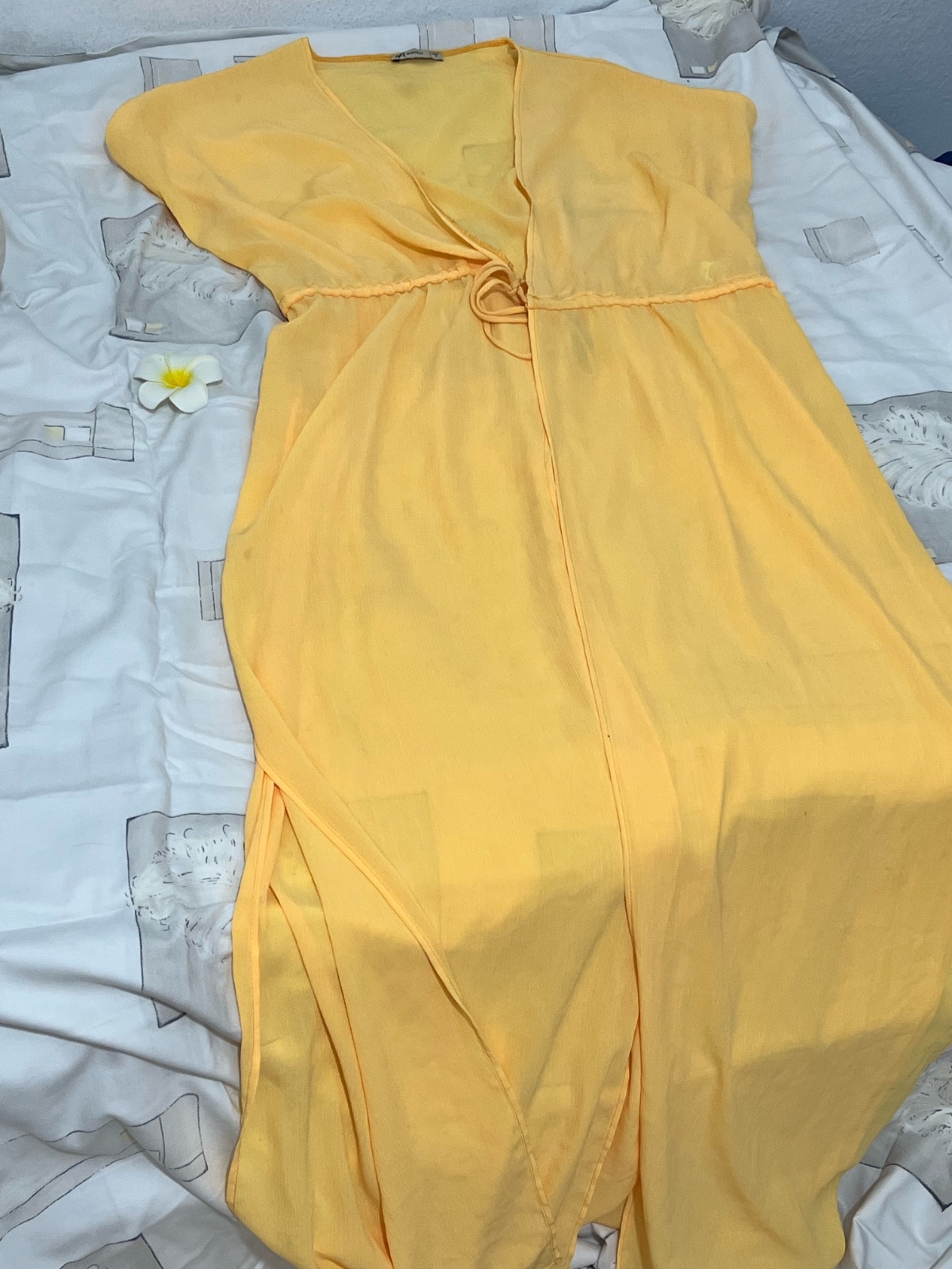 Cache maillot + accessoire cheveux