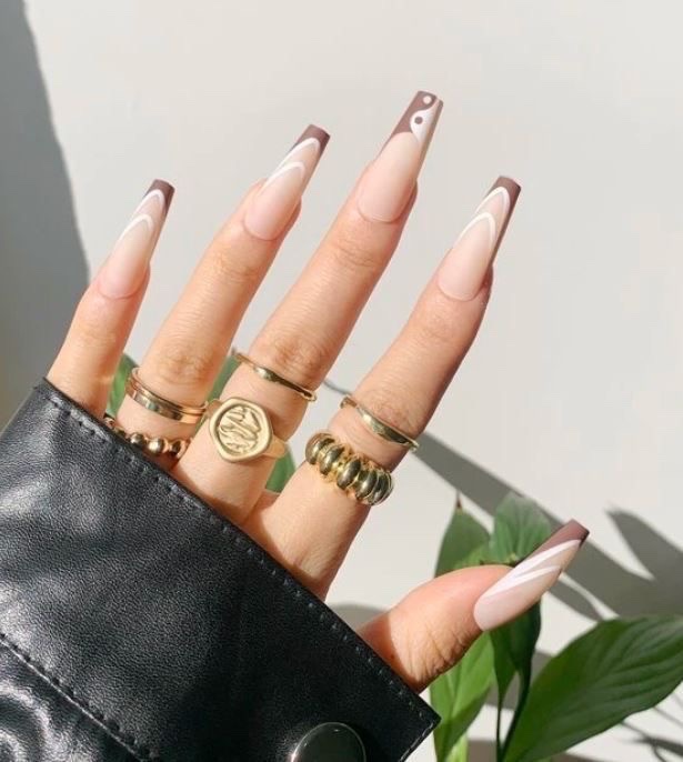 Press on nails
