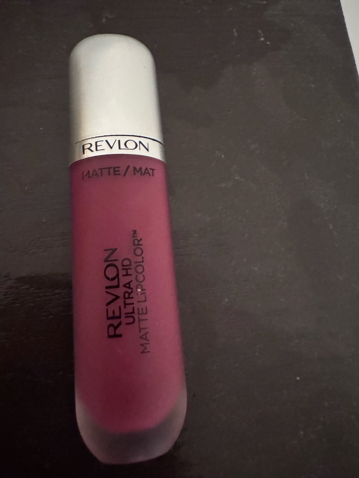 Revlon Ultra HD Matte Lipcolor – teinte 610 Addiction 