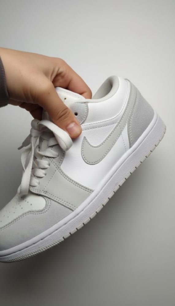 Air Jordan 1 Low sky Grey Paris