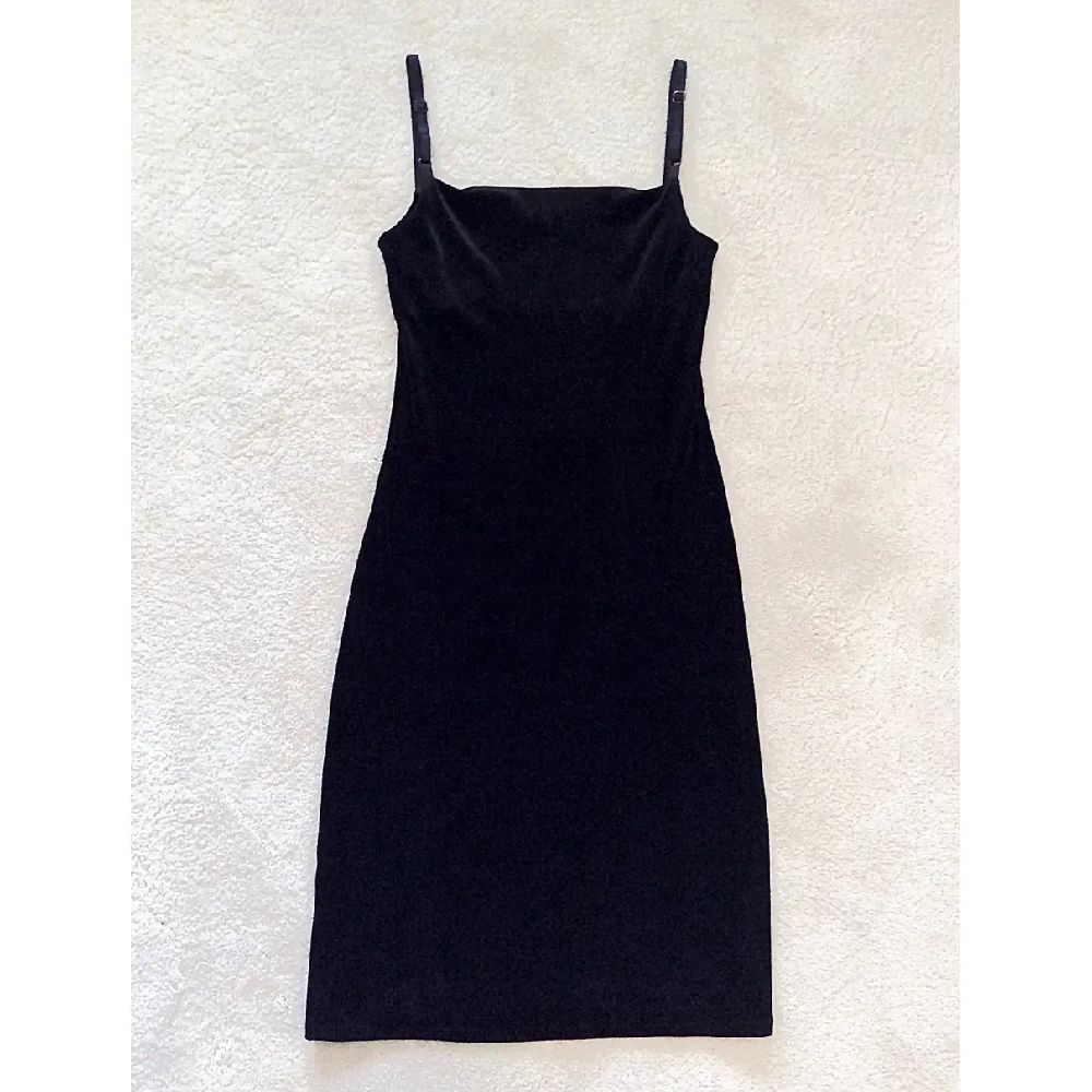 robe noir velours 