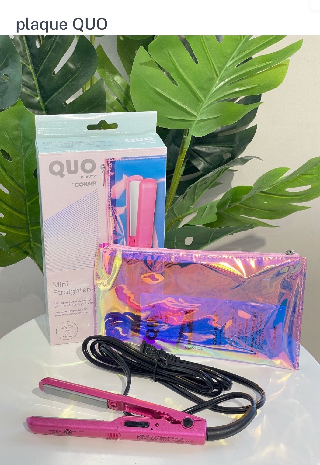Mini fer pour cheveux utile pour les deplacements marque QUO