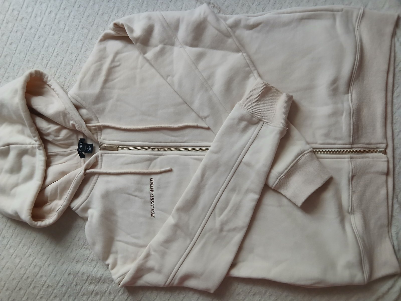 Capuche beige♥️♥️