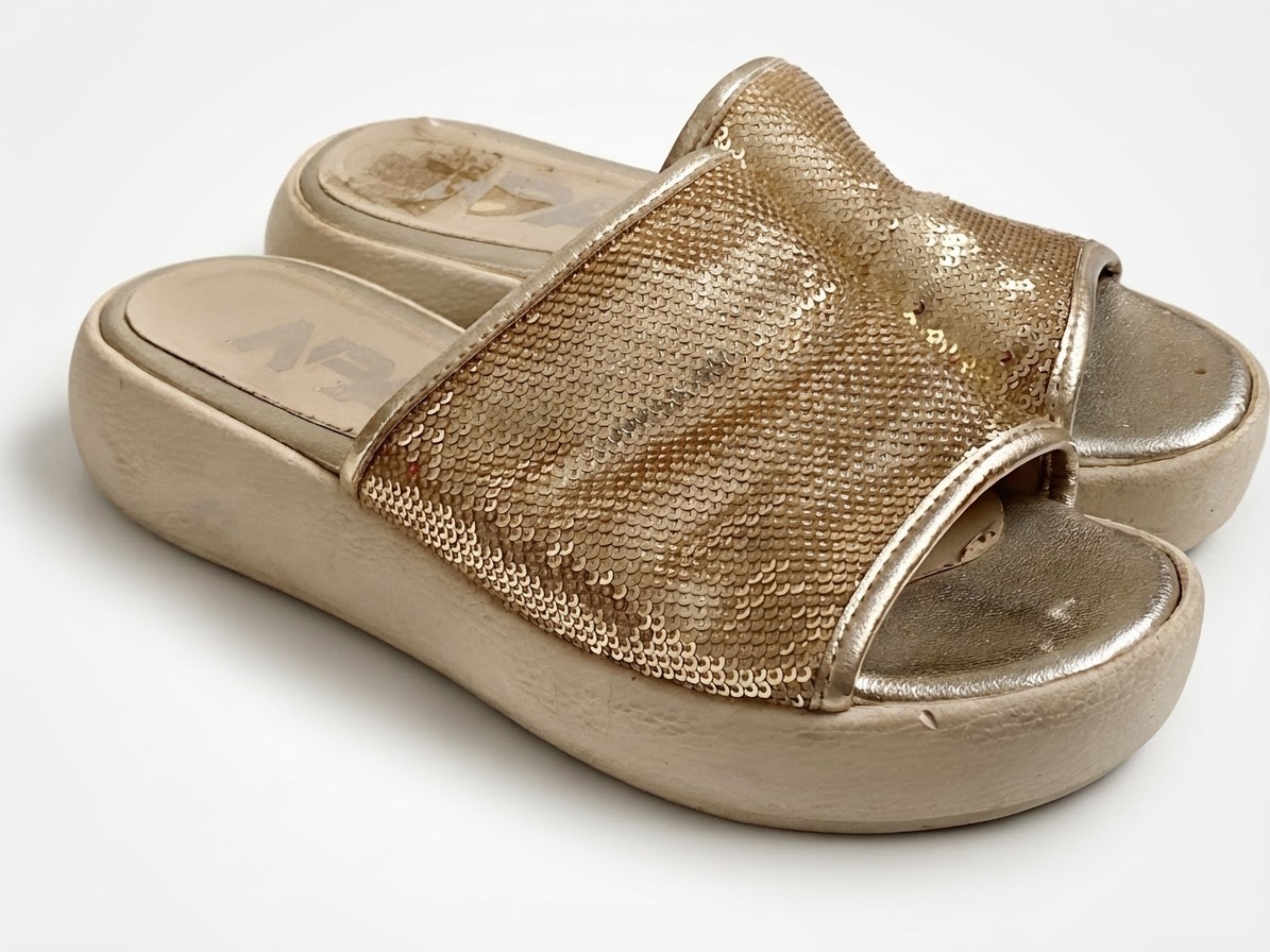 Mules  doree pointure 36