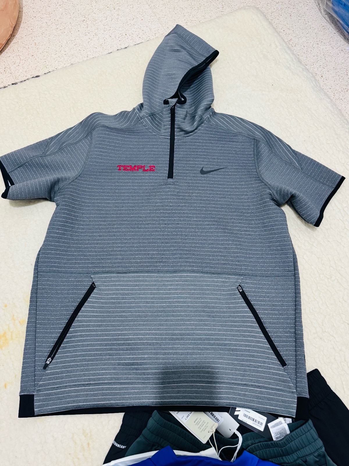 Nike sports wear Neuf Taille L 