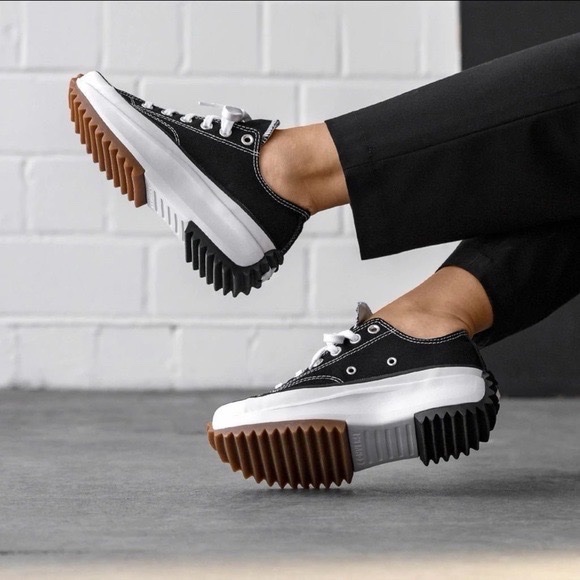 Converse run star hike low 