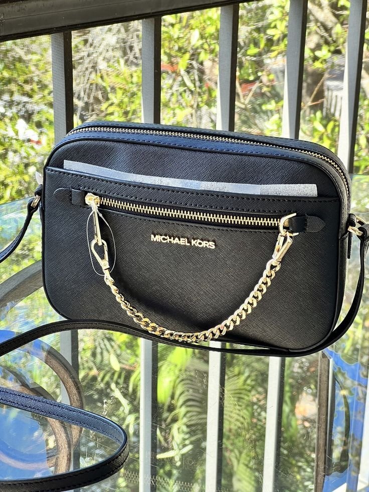 Sac à bandoulière mk authentique 