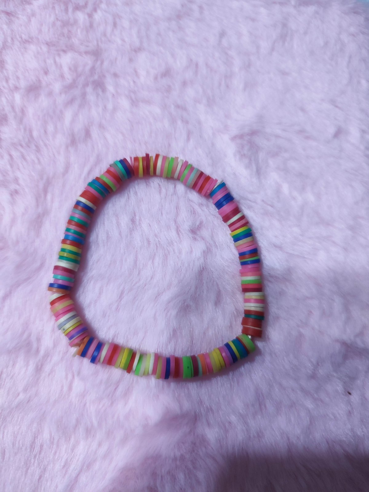 Deux bracelets 