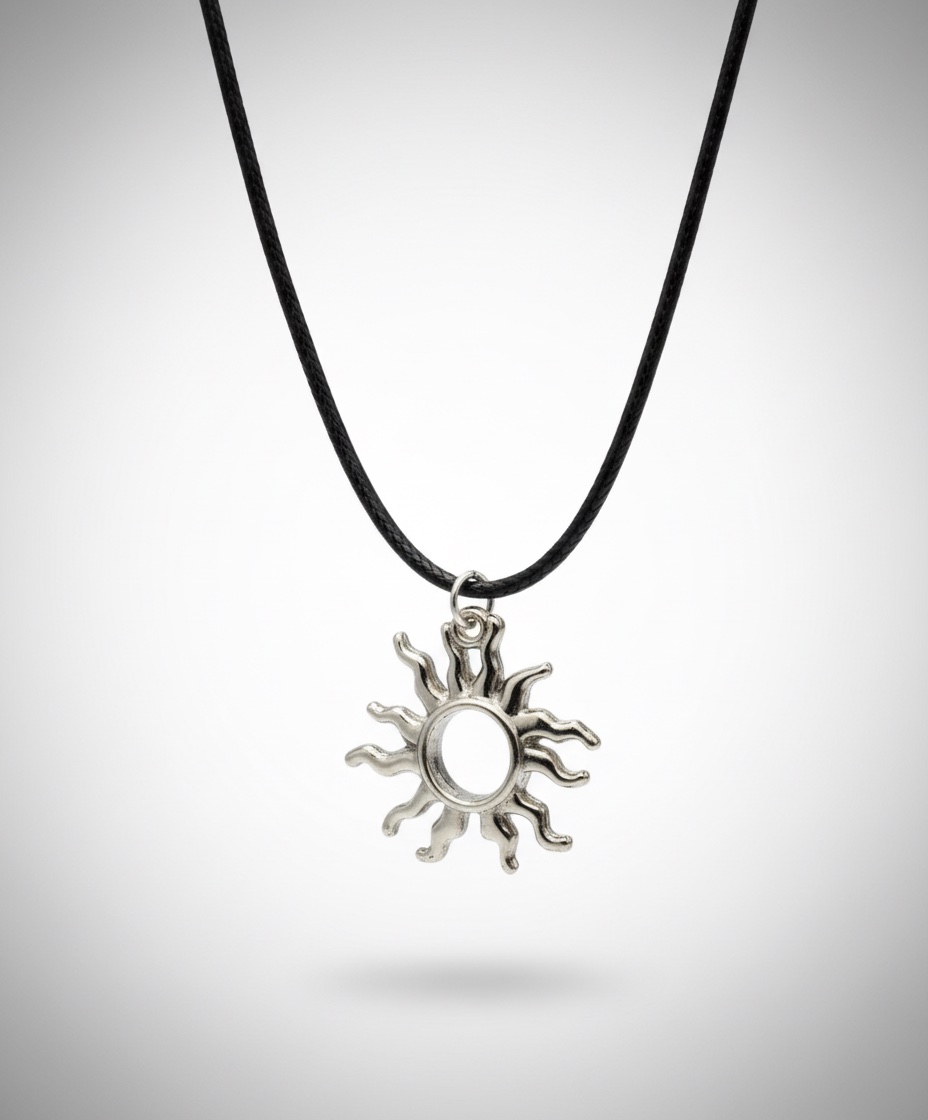 Collier pendentif soleil