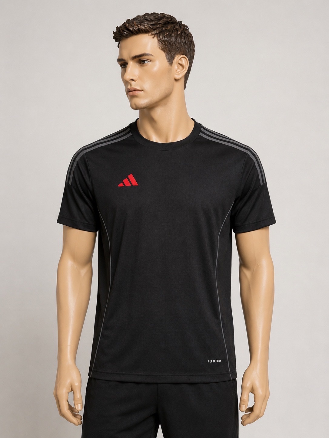 T-shirt sport homme noir Adidas
