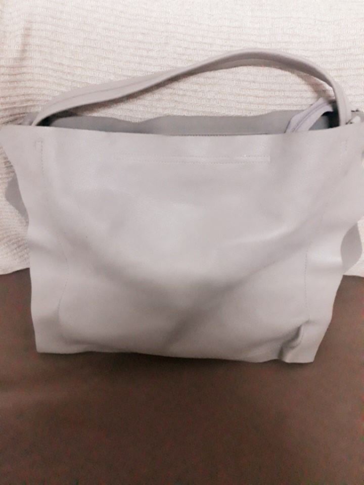Un grand sac Neuuuuf 
