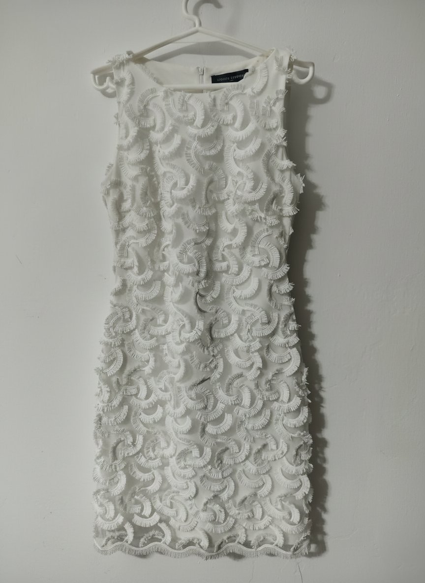 Très chic robe Sandro blanche ferrone taille 42 