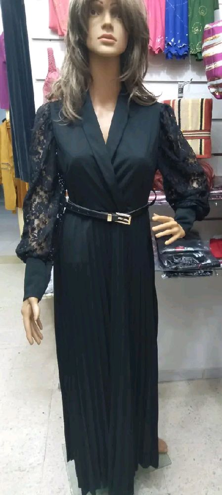 Robe noir 