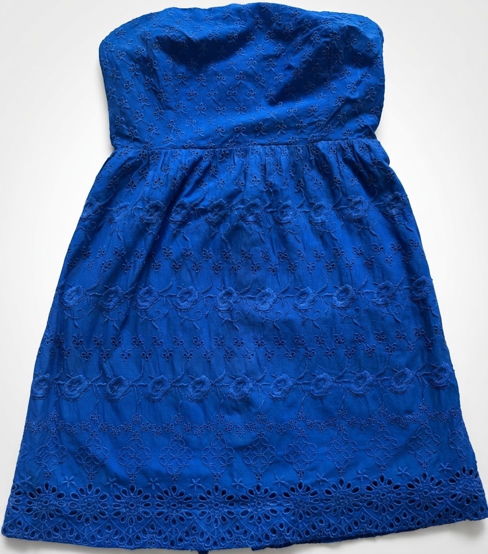 Robe en bleu électrique ( bleu roi) bustier courte 